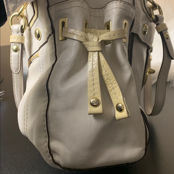 COACH Peyton Carryall Leather Satchel (EUC) Bone/ Gold - Picture 16 of 17